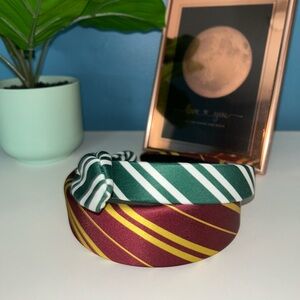 GRYFFINDOR & SLYTHERIN STYLE HEADBAND SET
